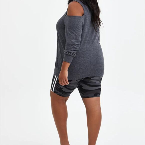 Torrid Side Stripe Bike Short - Camo & White 0X - Picture 2 of 7